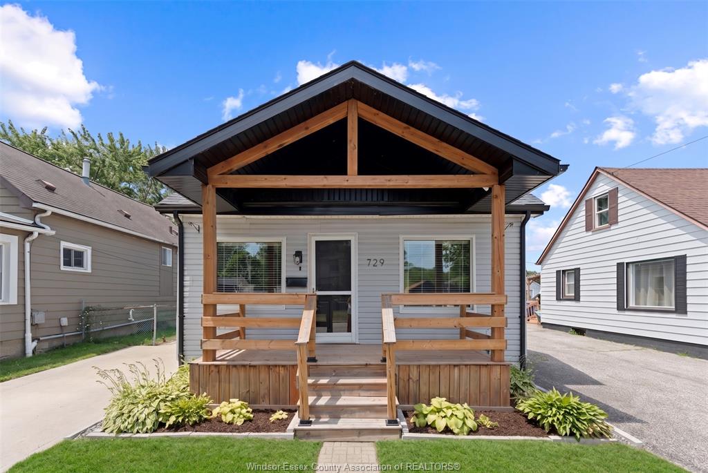 729-william-st-tecumseh-ontario-26016289