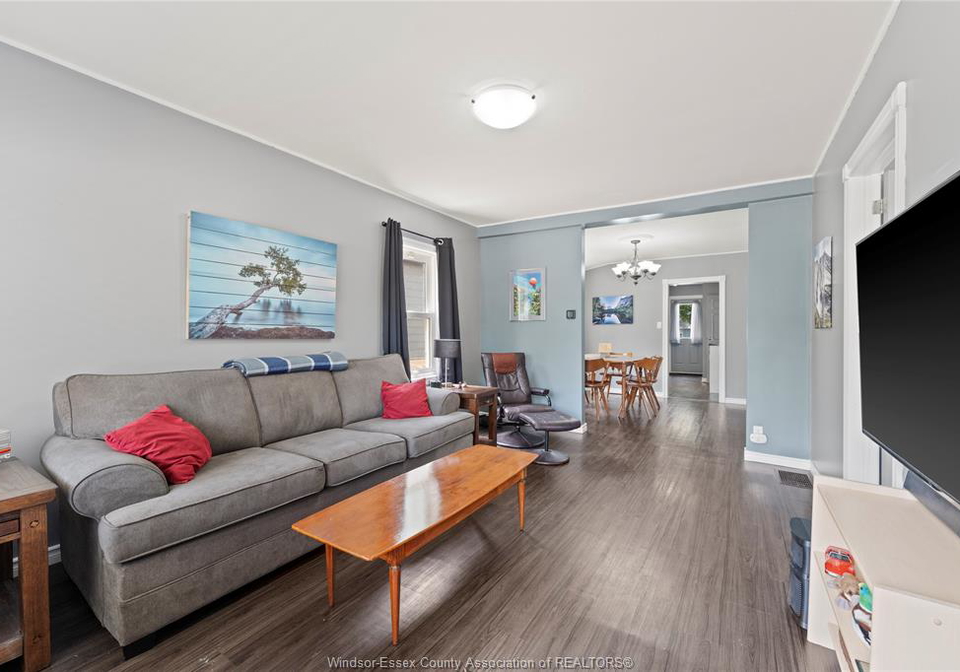729-william-st-tecumseh-ontario-26016289