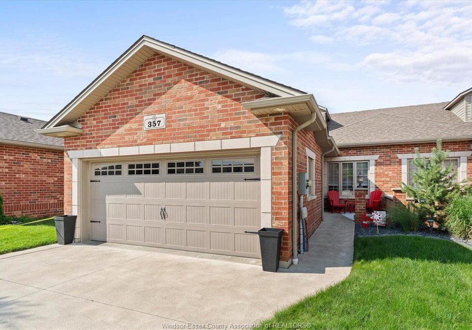357-boismier-avenue-lasalle-ontario-26016292