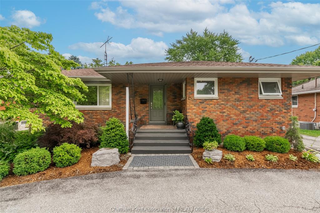 431-victoria-avenue-chatham-ontario-26016299