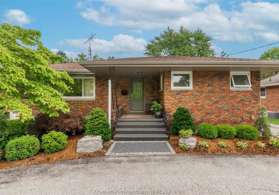 431-victoria-avenue-chatham-ontario-26016299
