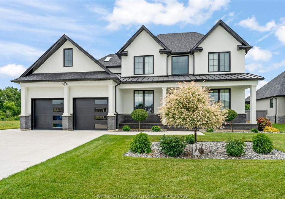 16-york-boulevard-kingsville-ontario-26016307