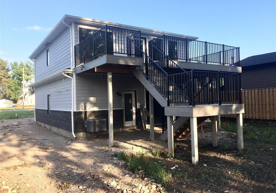 2496-front-road-lasalle-ontario-26016326