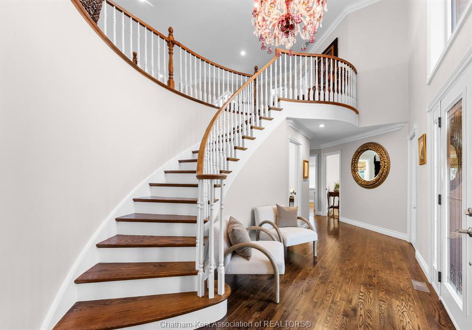4-crawford-street-mitchells-bay-ontario-26016329