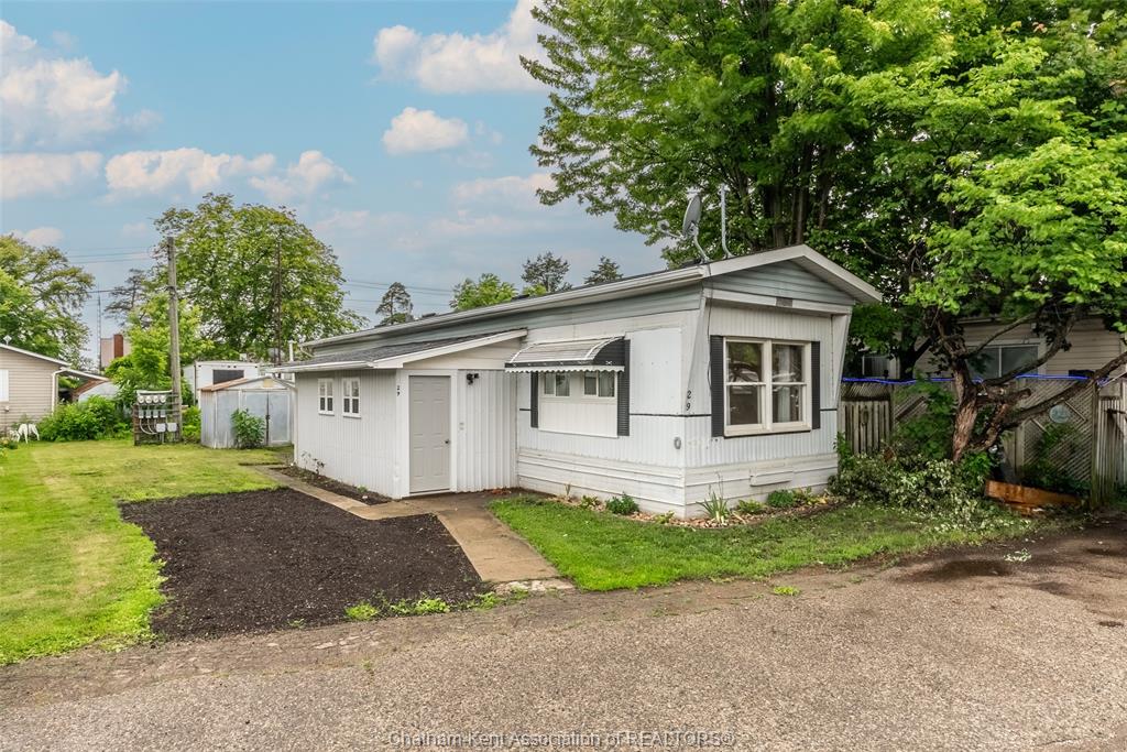 9480-longwoods-road-chatham-ontario-26016331