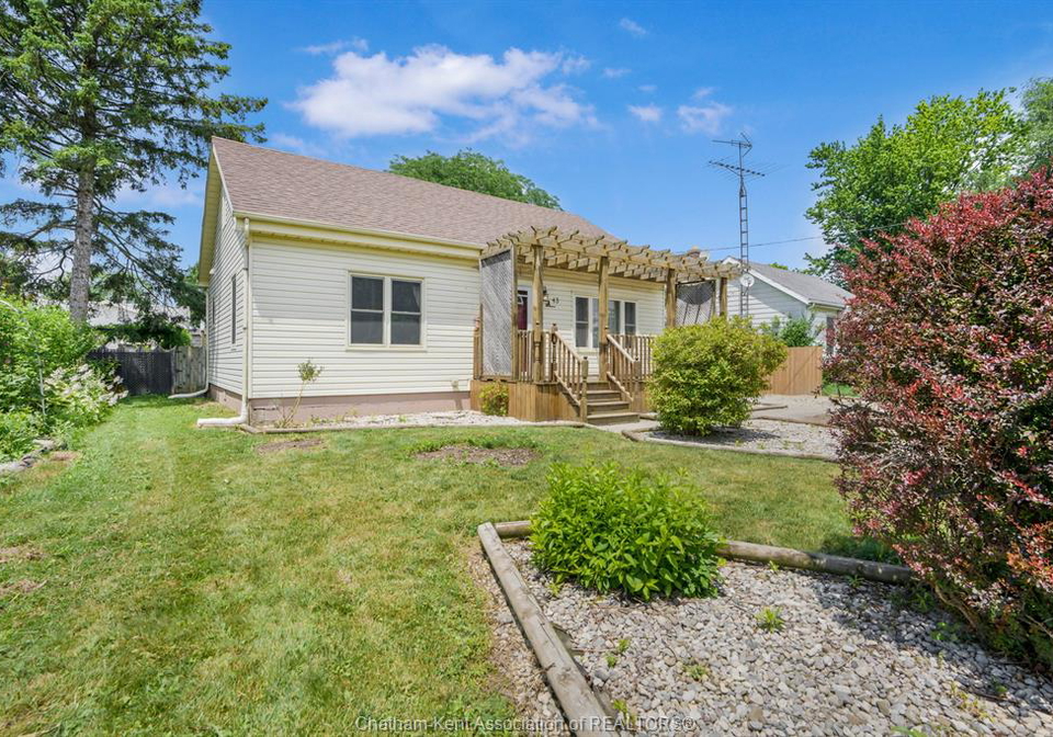 43-oxley-drive-chatham-ontario-26016354