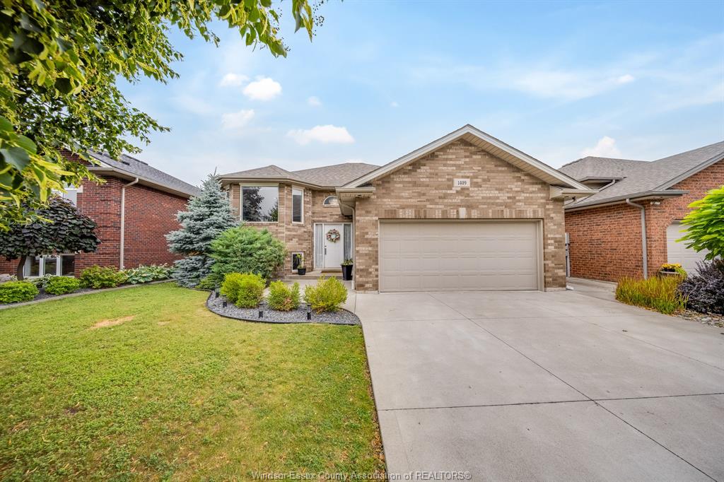1409-katella-avenue-windsor-ontario-26016356