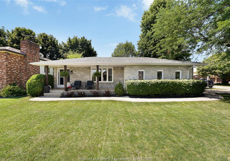 3966-concession-road-3-north-amherstburg-ontario-26016358