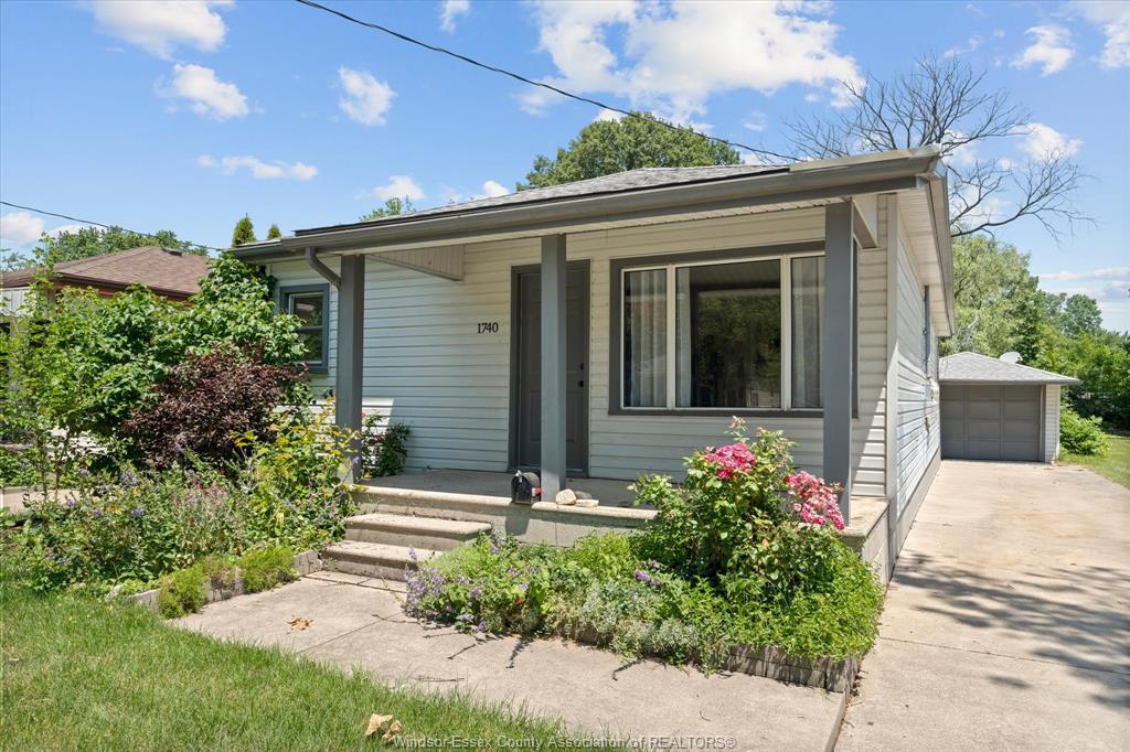 1740-jefferson-windsor-ontario-26016388