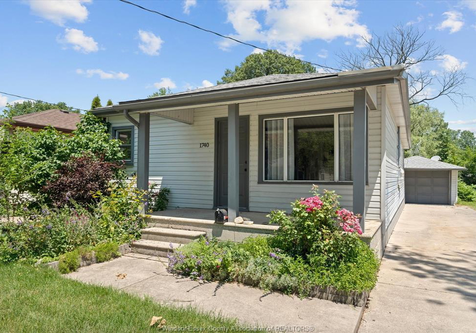 1740-jefferson-windsor-ontario-26016388