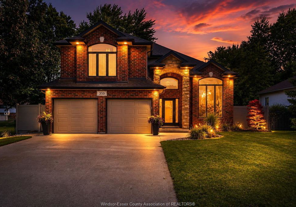 335-sacred-heart-drive-lasalle-ontario-26016394
