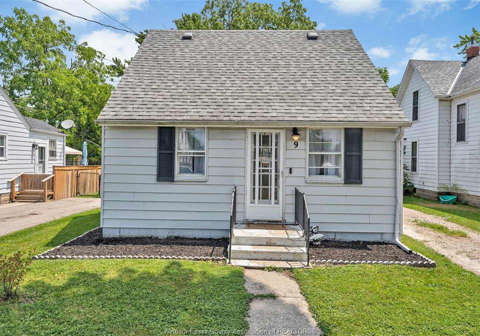 9-cathcart-tilbury-ontario-26016443