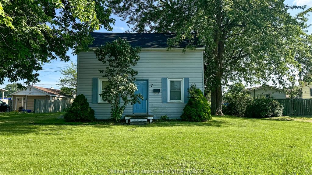 7-centre-street-west-tilbury-ontario-26016444