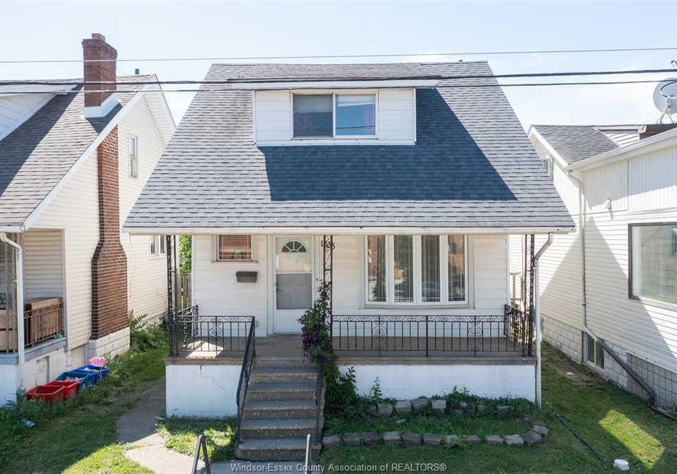 1333-wyandotte-street-windsor-ontario-26016461
