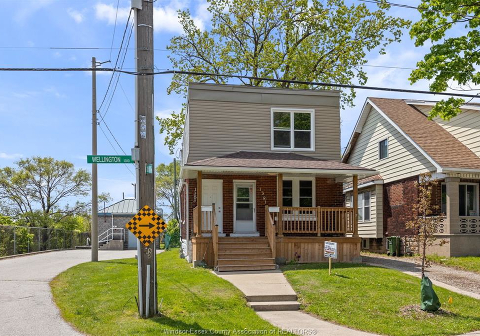 1381-83-wellington-windsor-ontario-26016473