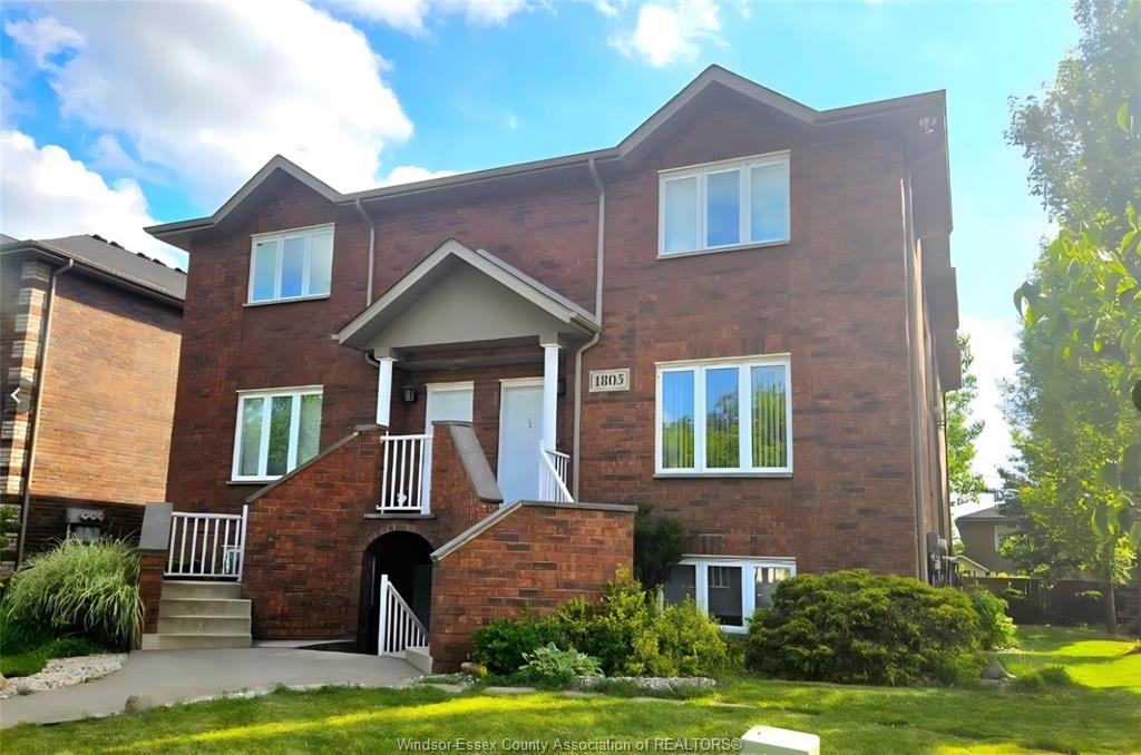 1805-northway-windsor-ontario-26016478