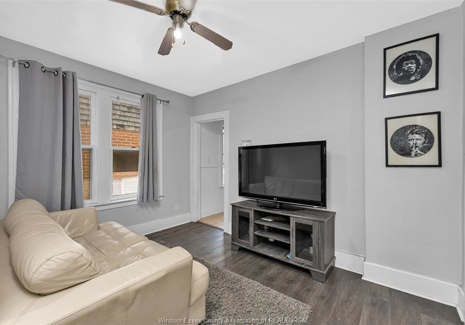 673-randolph-avenue-windsor-ontario-26016483