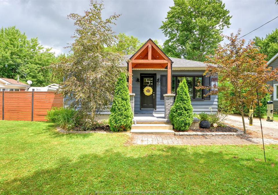 21-ella-street-south-tilbury-ontario-26016489