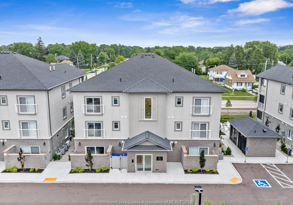 215-b-lesperance-road-tecumseh-ontario-26016517