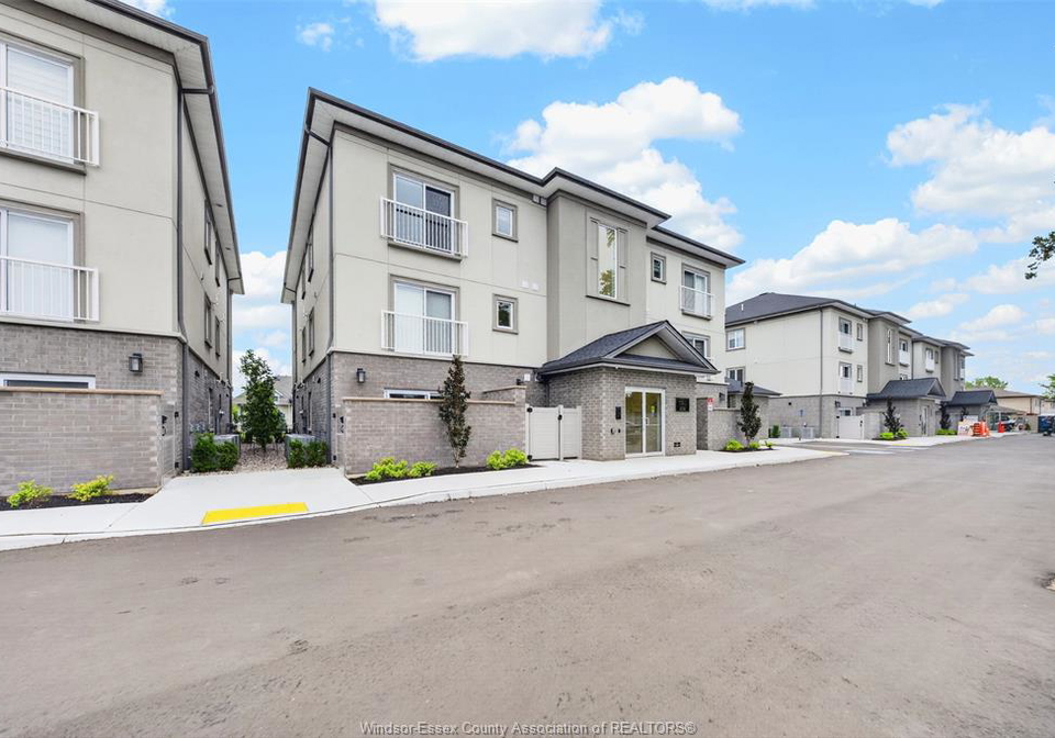 215-b-lesperance-road-tecumseh-ontario-26016517