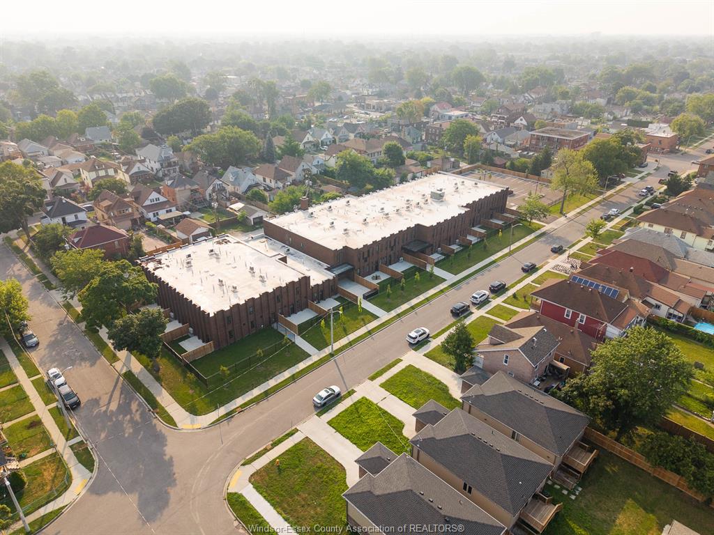 930-marion-windsor-ontario-26016541