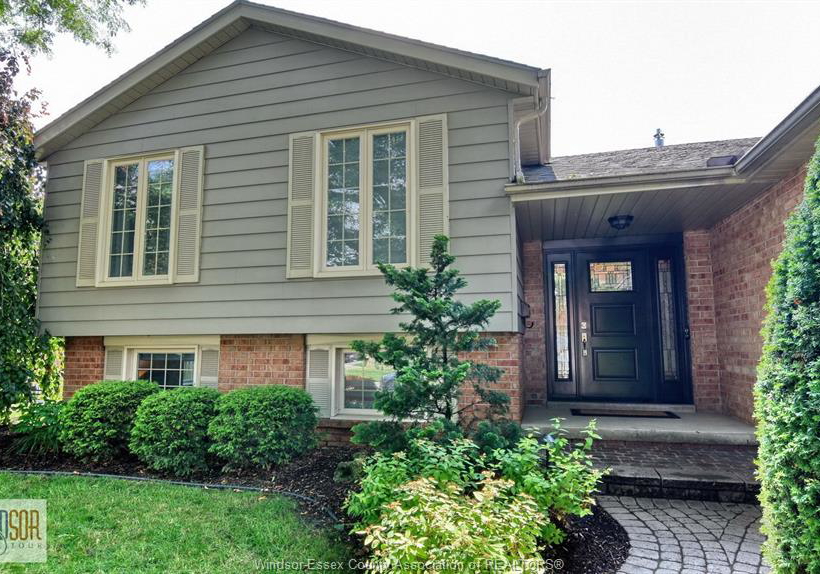 3467-driftwood-drive-windsor-ontario-26016547