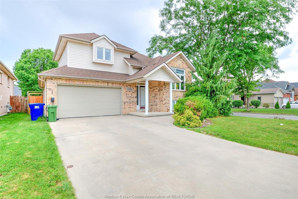1051-cora-greenwood-windsor-ontario-26016552