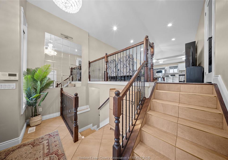 1914-everts-windsor-ontario-26016561