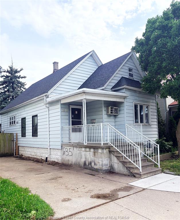 1235-erie-street-east-windsor-ontario-26016567