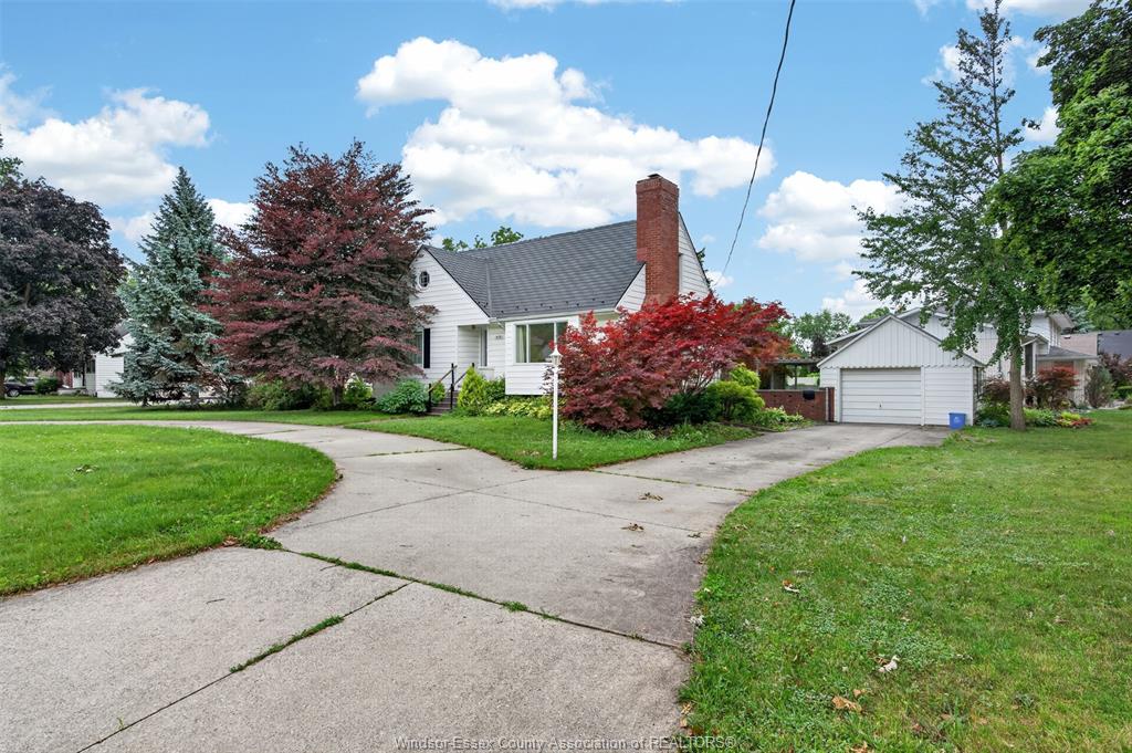 4171-roseland-drive-w-windsor-ontario-26016586