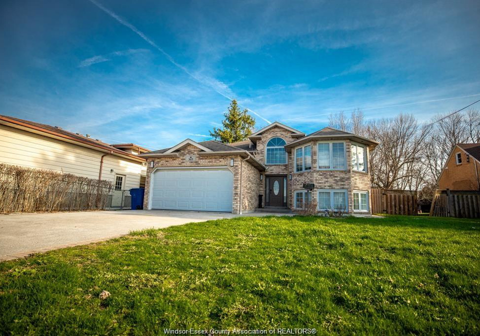 569-cabana-windsor-ontario-26016587