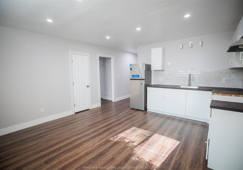 569-cabana-windsor-ontario-26016587