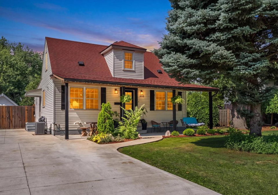 4315-roseland-drive-west-windsor-ontario-26016591