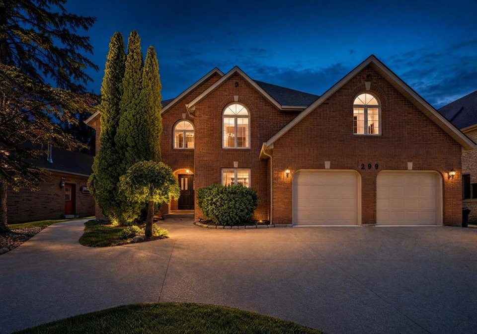 299-russel-woods-drive-tecumseh-ontario-26016599