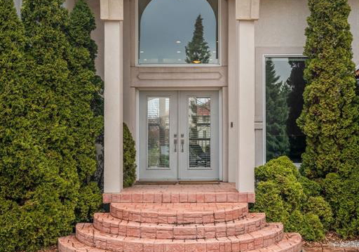 4572-lake-grande-court-windsor-ontario-26016615