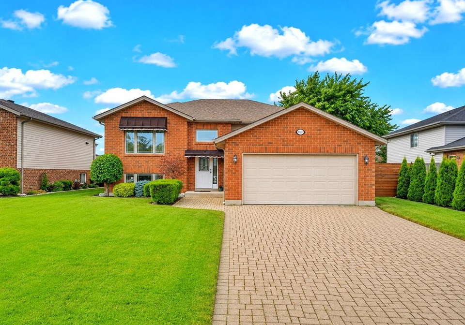 890-southwood-drive-lakeshore-ontario-26016627