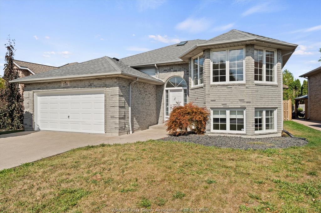 3316-kenilworth-windsor-ontario-26016634