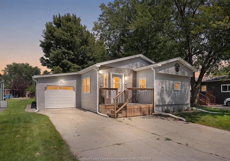 97-dana-drive-essex-ontario-26016637