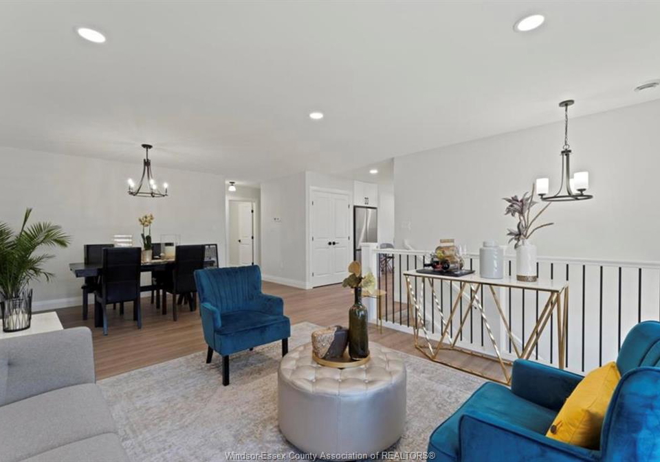 1844-meighen-windsor-ontario-26016649