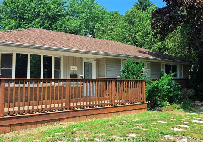 1050-bartlet-windsor-ontario-26016678