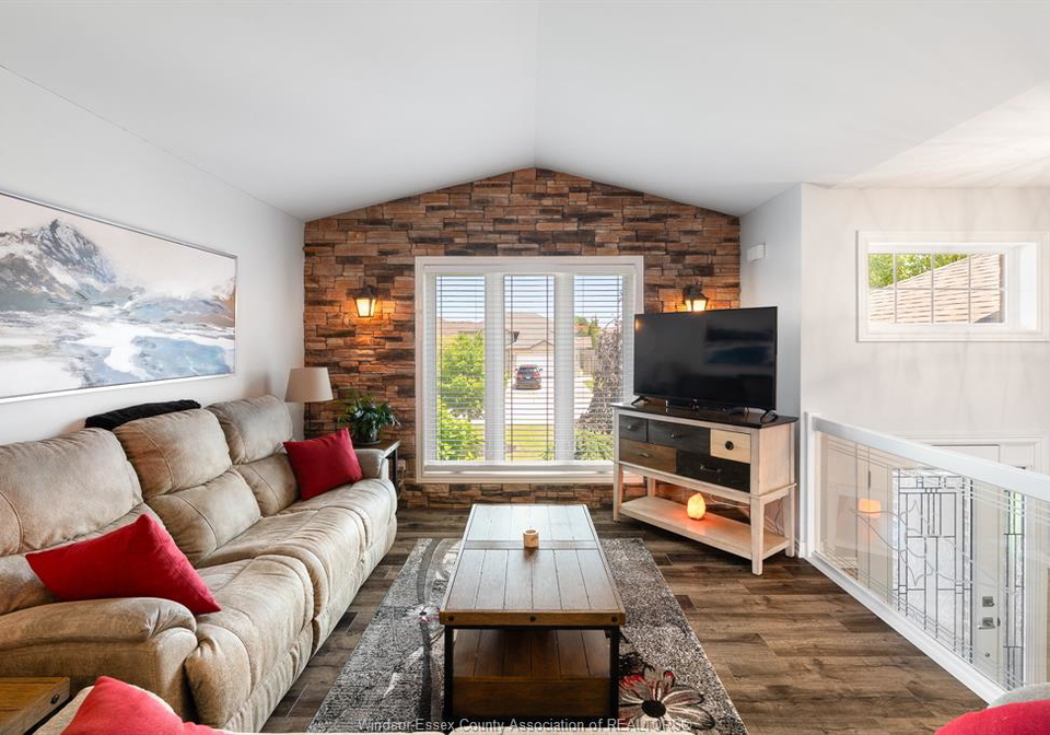 1040-king-louis-street-lakeshore-ontario-26016686