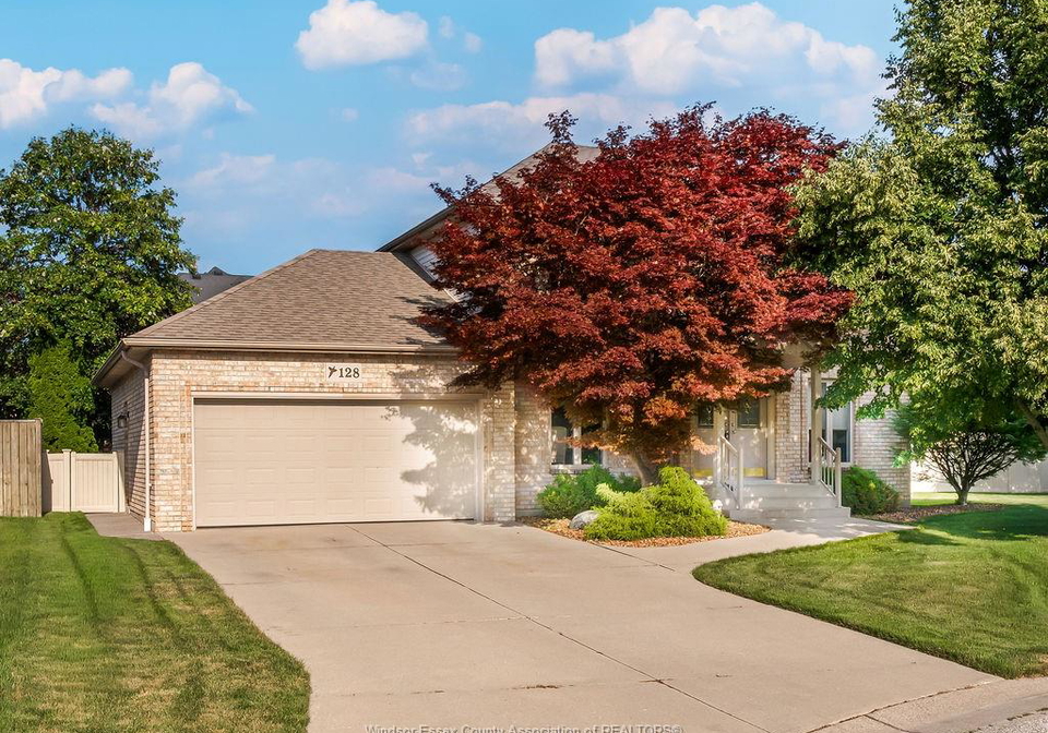 128-pheasant-run-drive-lakeshore-ontario-26016695