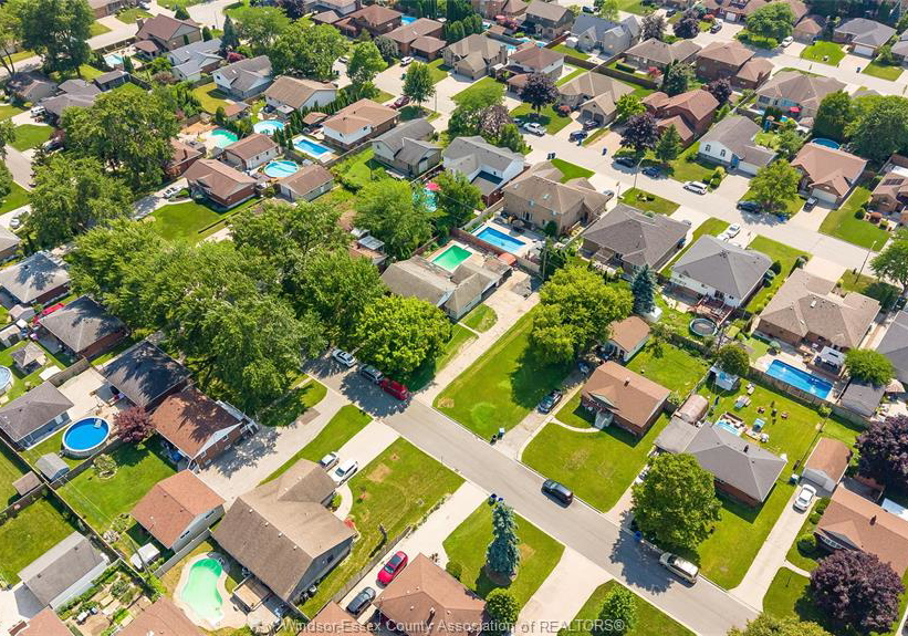 2605-askin-avenue-windsor-ontario-26016700