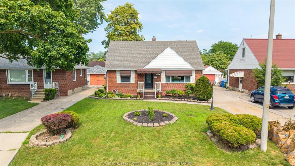 1030-isabelle-place-windsor-ontario-26016702