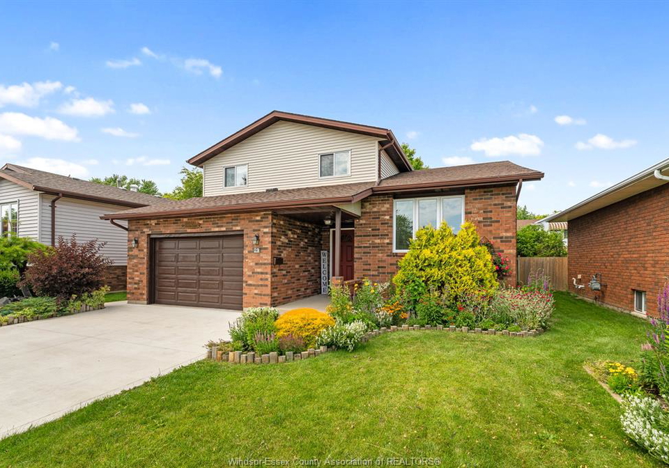 29-alderton-street-leamington-ontario-26016711