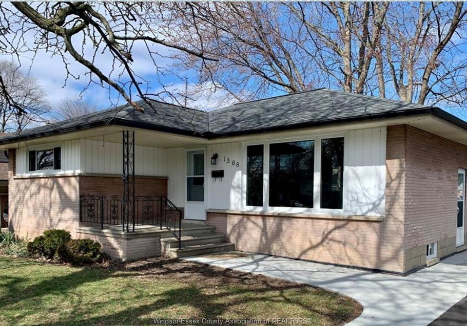 1568-villa-maria-boulevard-north-windsor-ontario-26016729