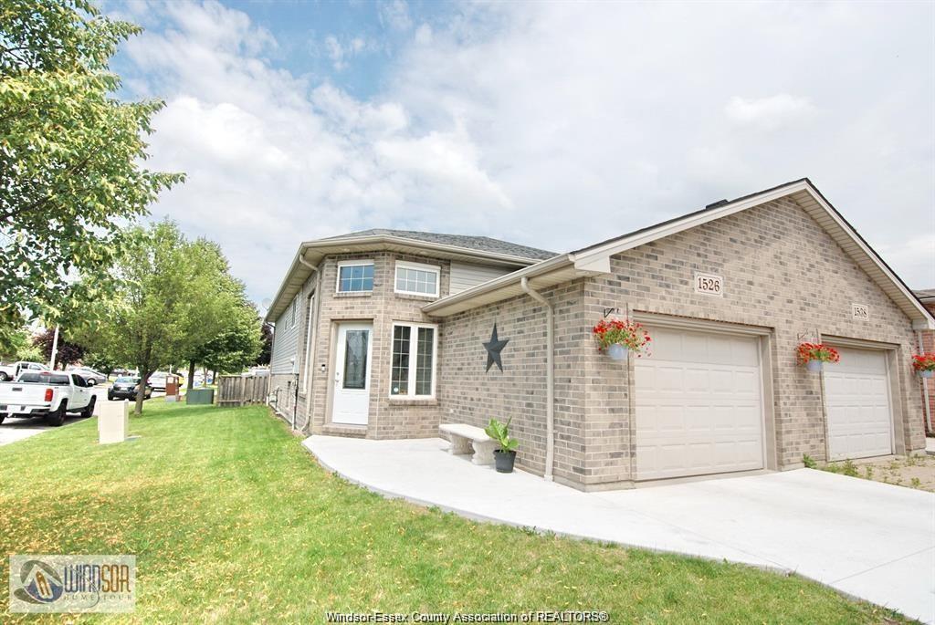 1526-highnoon-drive-windsor-ontario-26016737