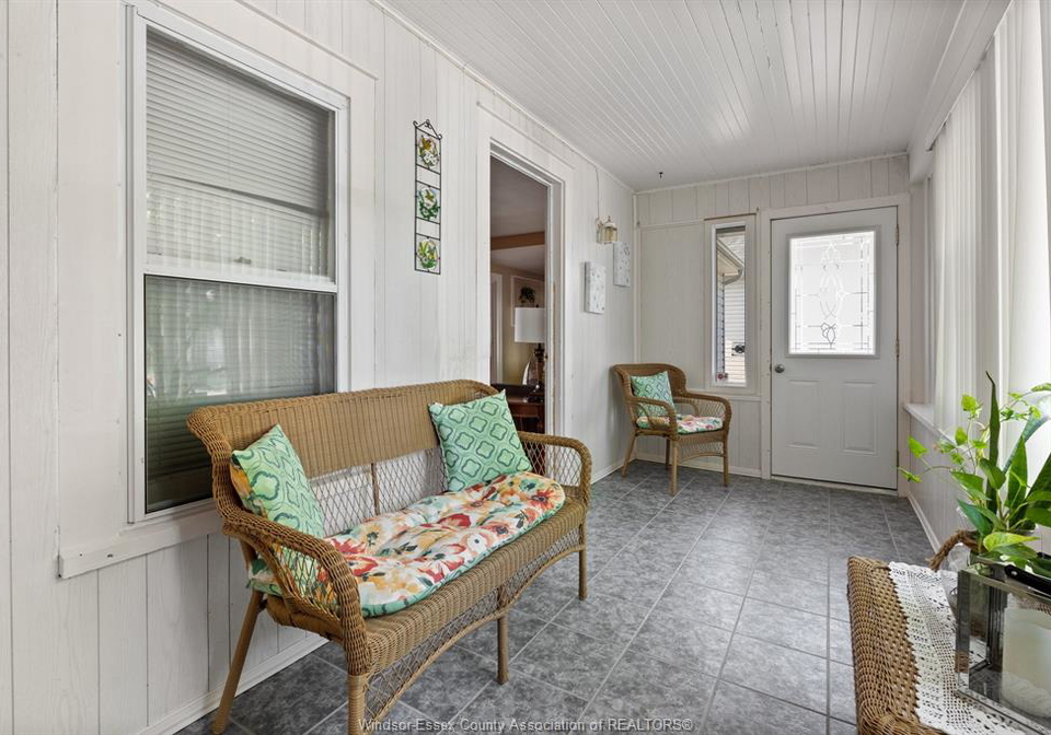 28-white-street-leamington-ontario-26016746