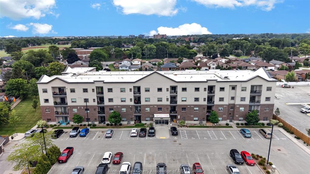8475-wyandotte-street-e-windsor-ontario-26016748