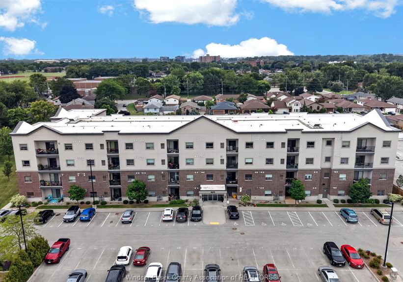 8475-wyandotte-street-e-windsor-ontario-26016748